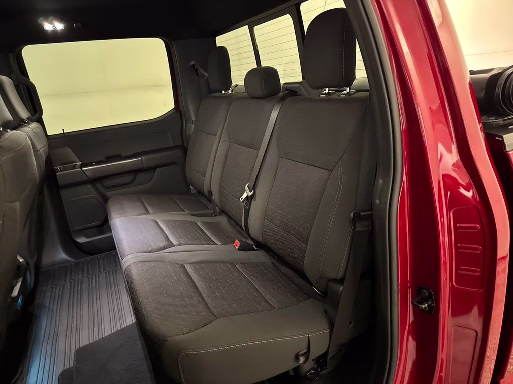 2024 Rapid Red Metallic Tinted Clearcoat Ford F-150 XLT 4X4 Truck
