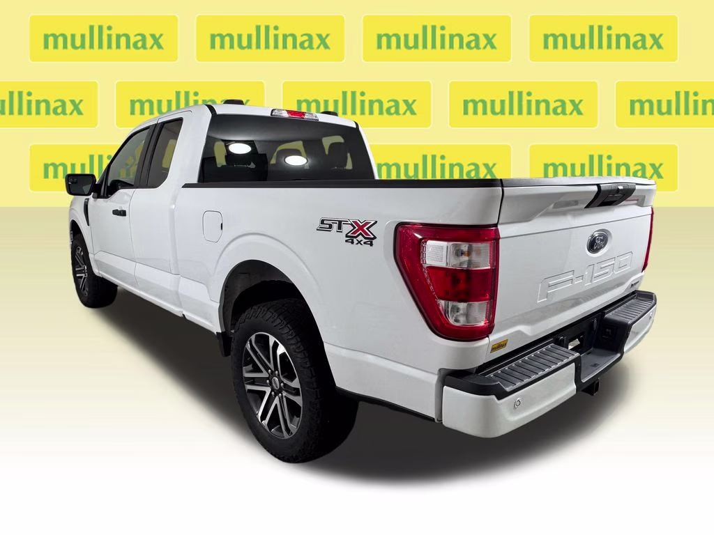 2023 Oxford White Ford F-150 XL 4X4 Truck