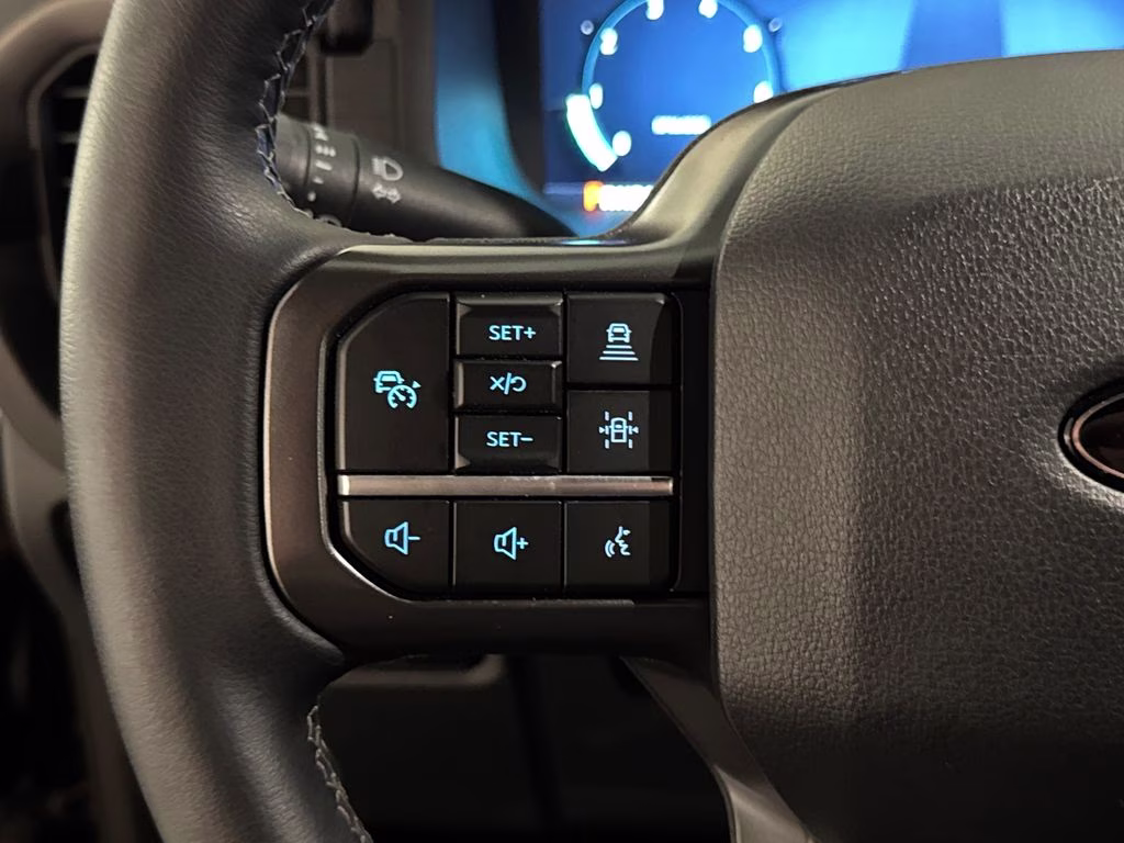 2024 Agate Black Metallic Ford F-150 XLT 4X4 Truck