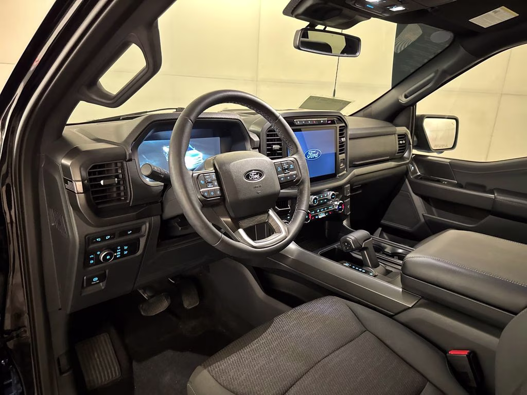 2024 Agate Black Metallic Ford F-150 XLT 4X4 Truck