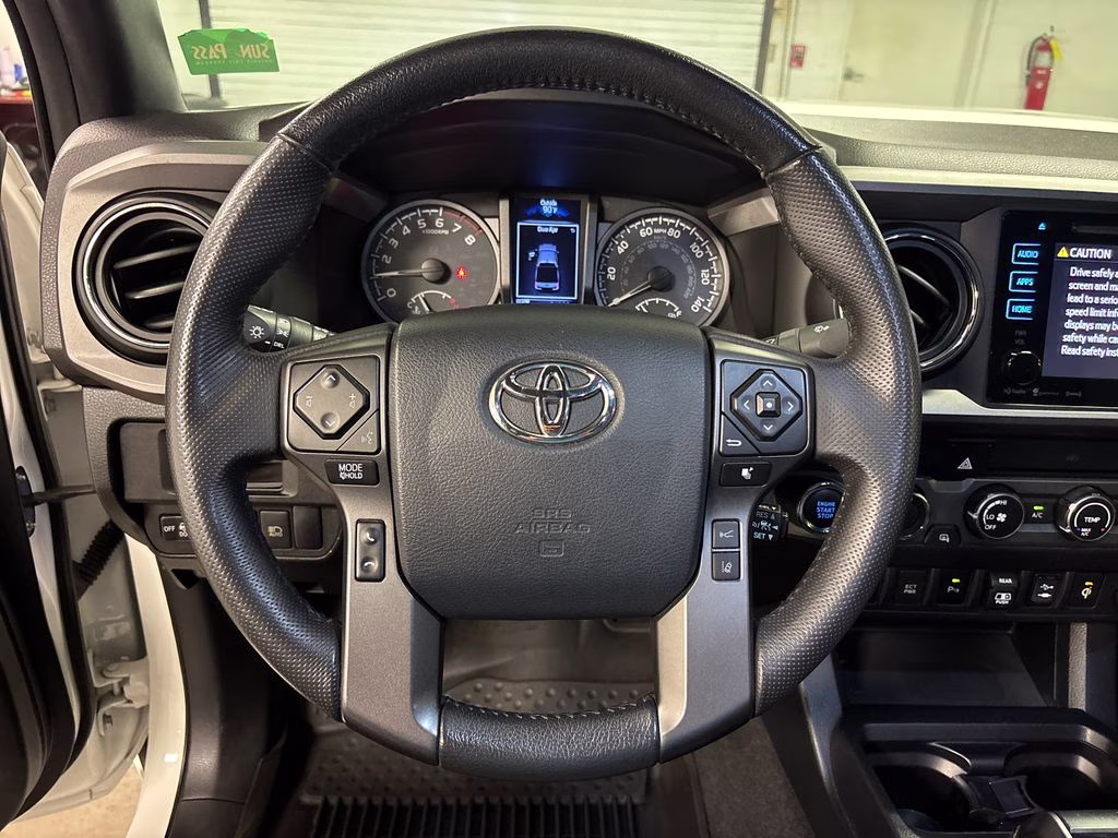 2019 Super White Toyota Tacoma TRD Off-Road 4X4 Truck