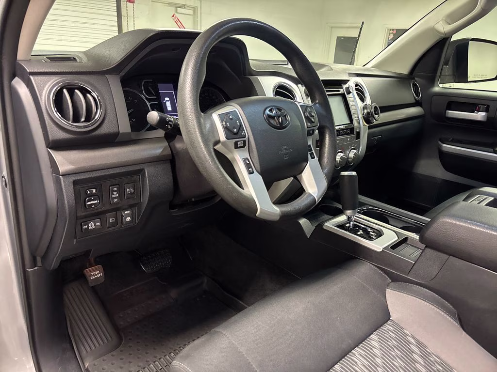 2019 Silver Sky Metallic Toyota Tundra SR5 4X4 Truck
