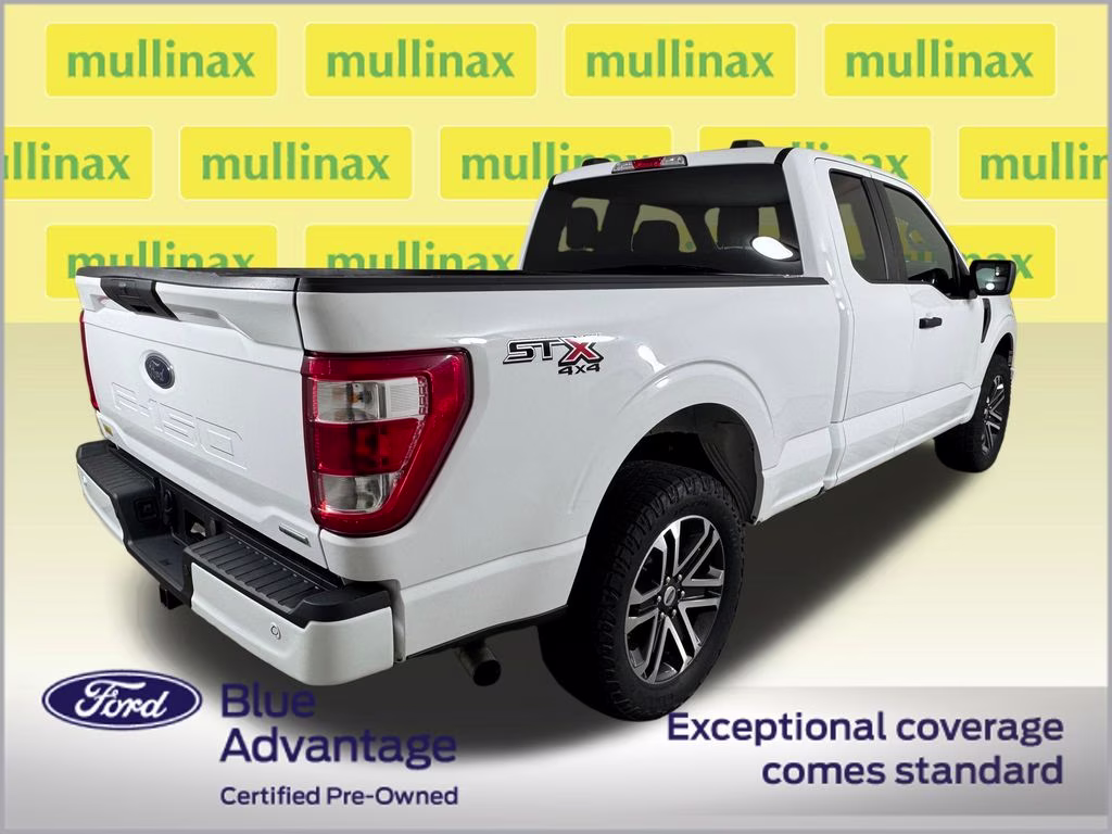 2023 Oxford White Ford F-150 XL 4X4 Truck