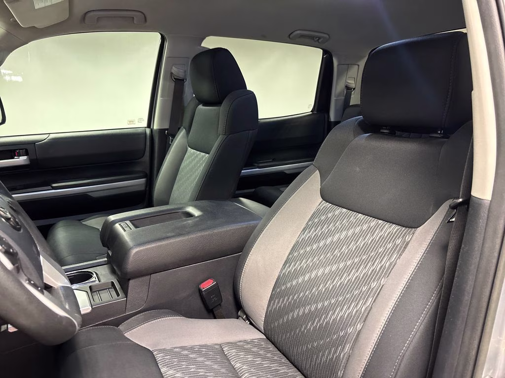 2019 Silver Sky Metallic Toyota Tundra SR5 4X4 Truck