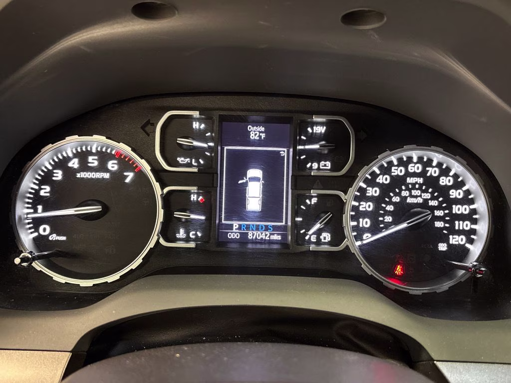 2019 Silver Sky Metallic Toyota Tundra SR5 4X4 Truck