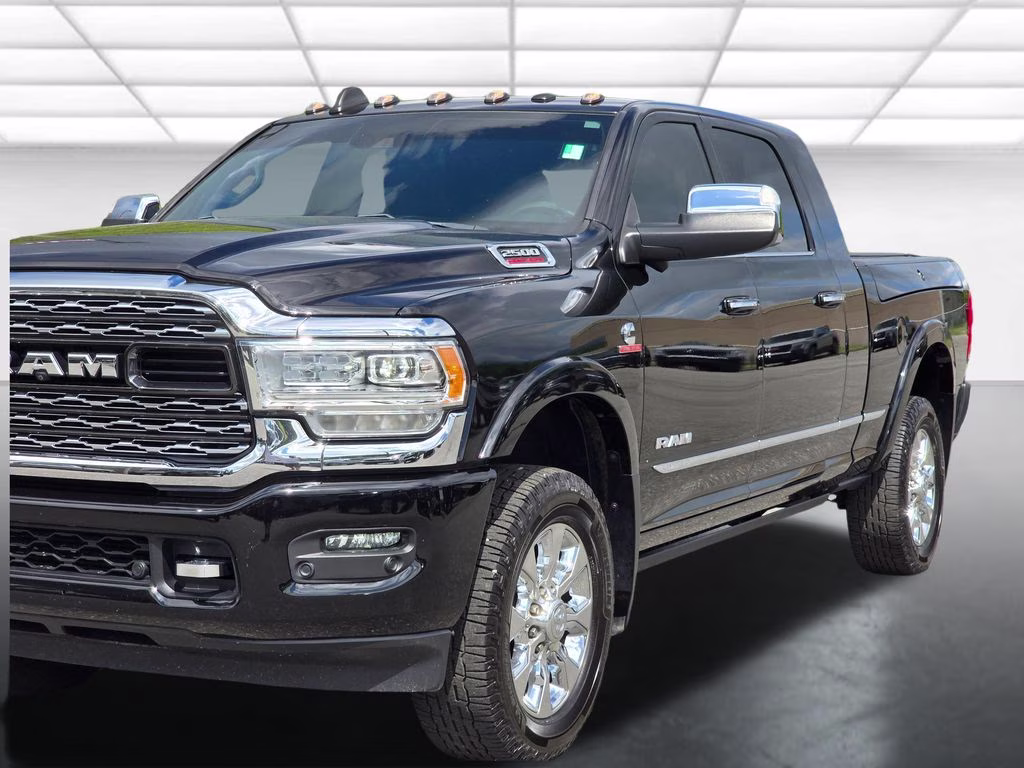 2022 Diamond Black Crystal Pearlcoat Ram 2500 Limited 4X4 Truck