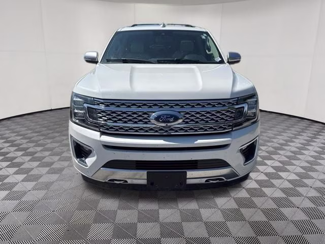 2020 White Metallic Ford Expedition Max Platinum 4X4 SUV