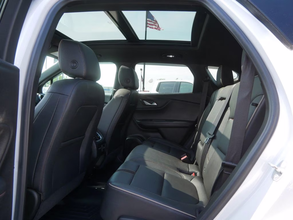 2022 Iridescent Pearl Tricoat Chevrolet Blazer Premier AWD SUV