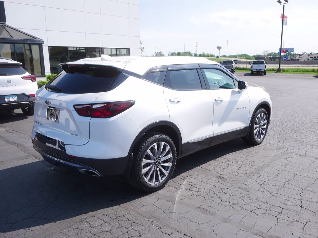 2022 Iridescent Pearl Tricoat Chevrolet Blazer Premier AWD SUV