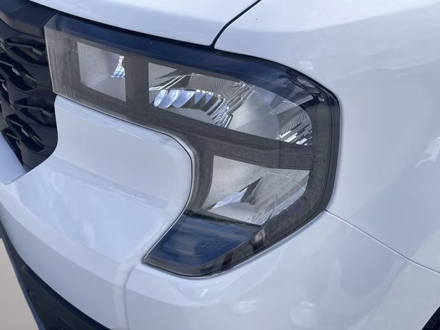 2026 Oxford White Ford Maverick XLT AWD Truck