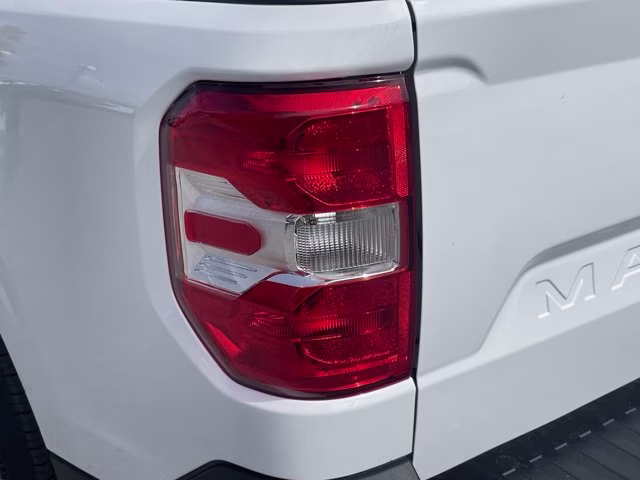 2026 Oxford White Ford Maverick XLT AWD Truck