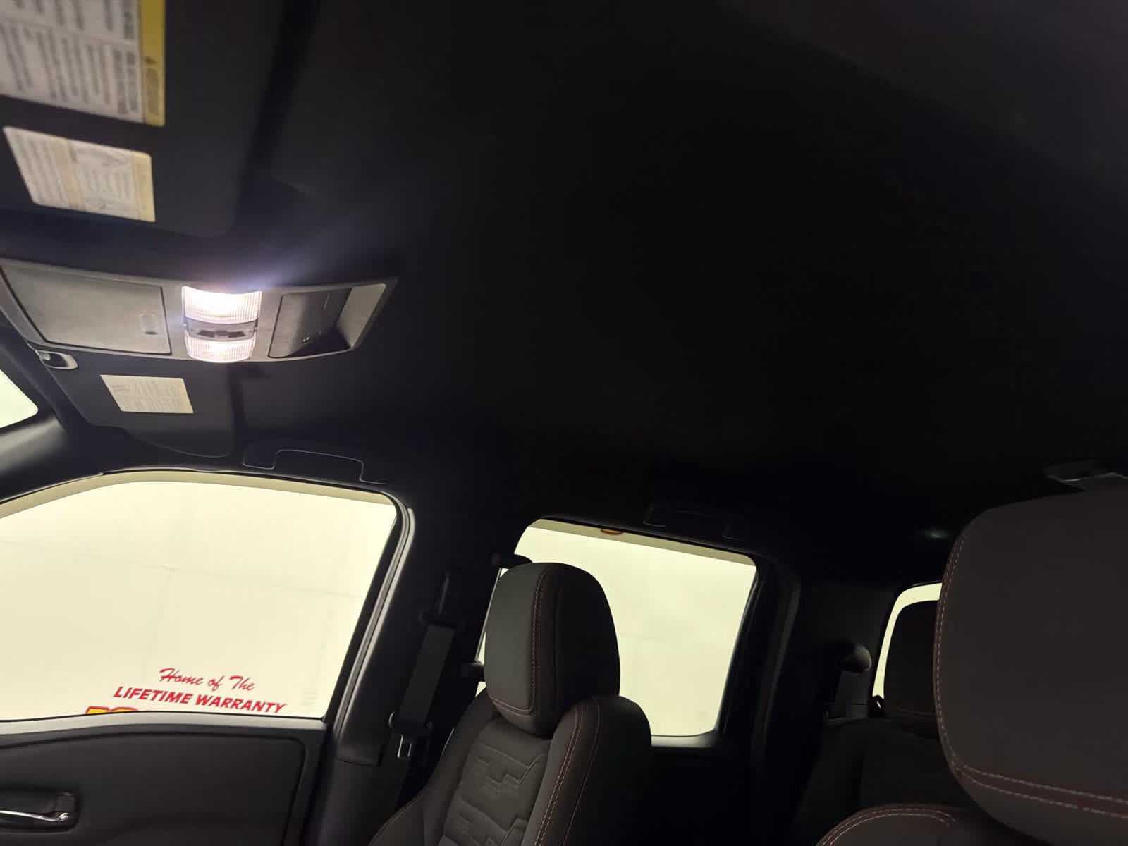 2023 Boulder Gray Pearl Nissan Frontier PRO-4X 4X4 Truck