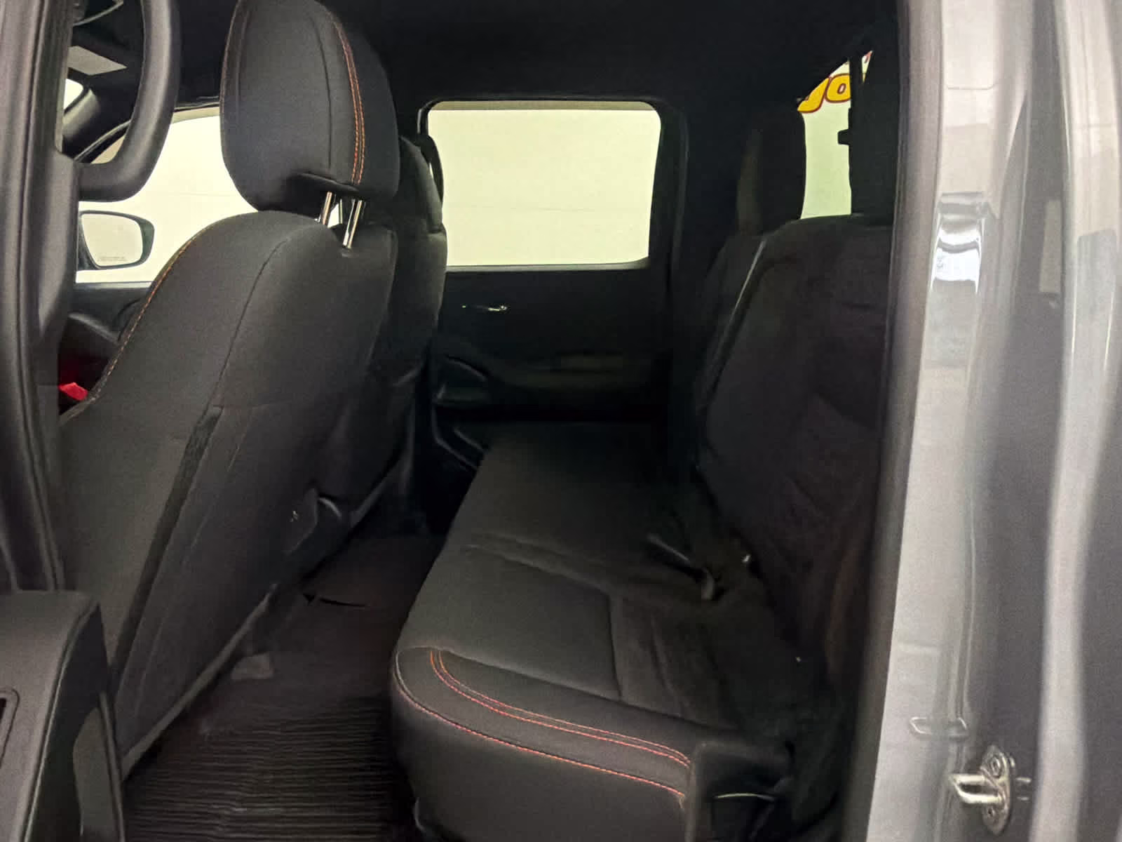 2023 Boulder Gray Pearl Nissan Frontier PRO-4X 4X4 Truck