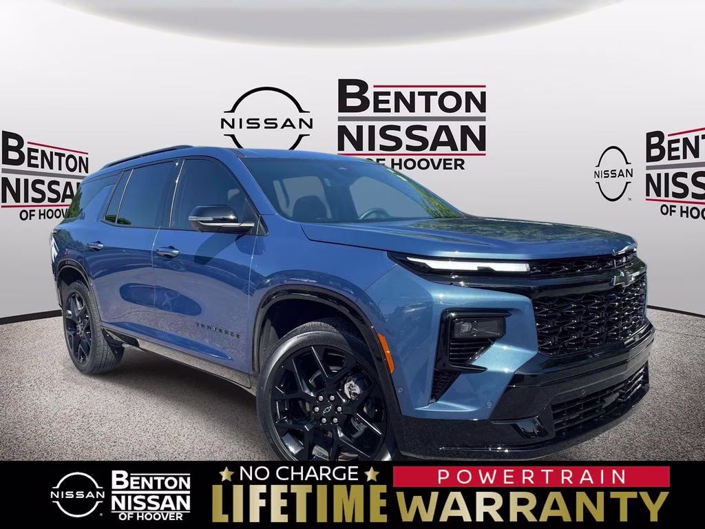 2024 Chevrolet Traverse FWD RS's photo