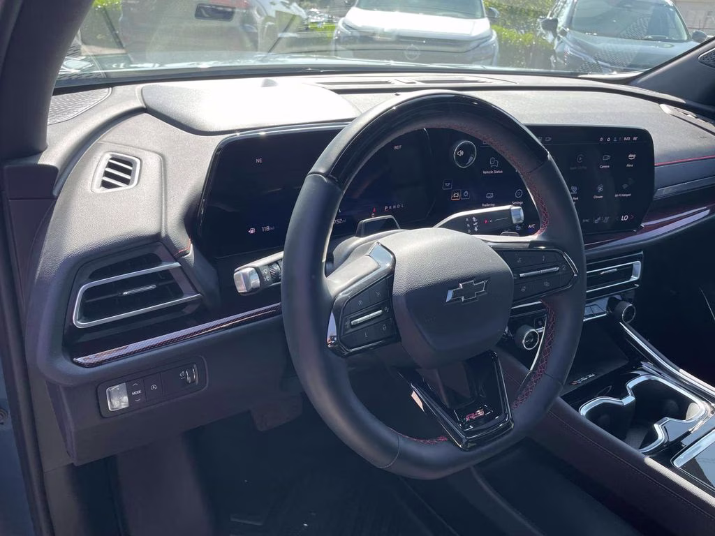 2024 Lakeshore Blue Metallic Chevrolet Traverse RS FWD SUV