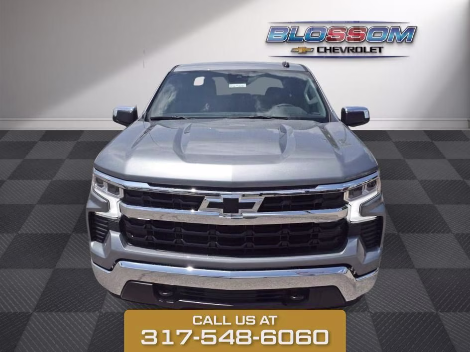 2026 Sterling Gray Metallic Chevrolet Silverado 1500 LT 4X4 Truck