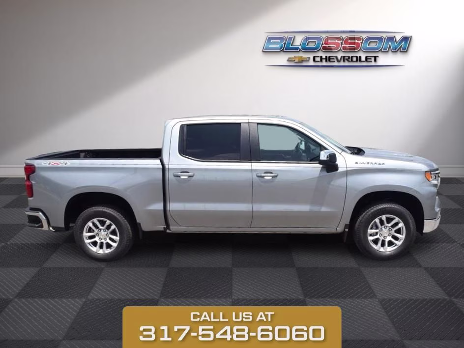 2026 Sterling Gray Metallic Chevrolet Silverado 1500 LT 4X4 Truck