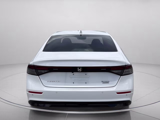 2024 Platinum White Pearl Honda Accord Hybrid Touring FWD Sedan
