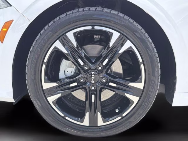2023 Glacial White Pearl Kia K5 GT-Line FWD Sedan