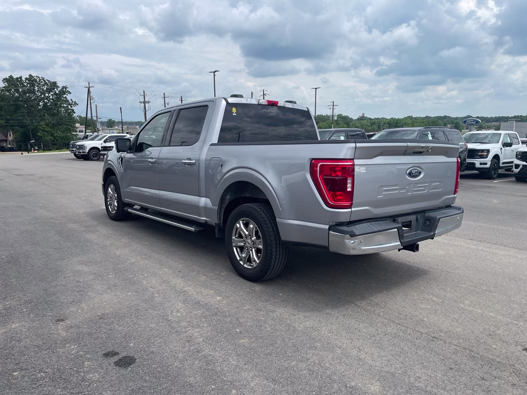 2021 ICONIC SILVER METALLIC Ford F-150 XLT RWD Truck