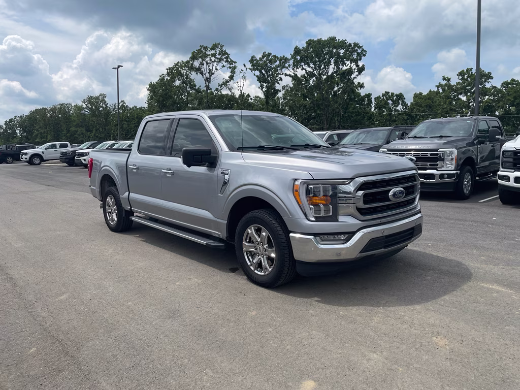 2021 ICONIC SILVER METALLIC Ford F-150 XLT RWD Truck