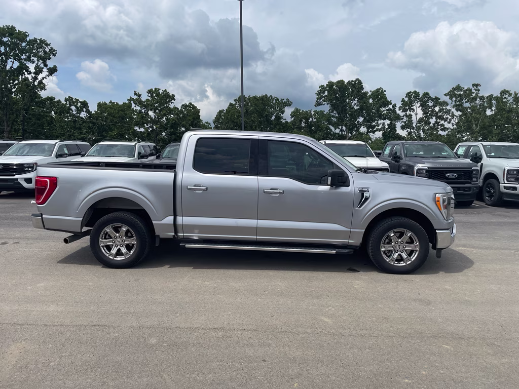 2021 ICONIC SILVER METALLIC Ford F-150 XLT RWD Truck