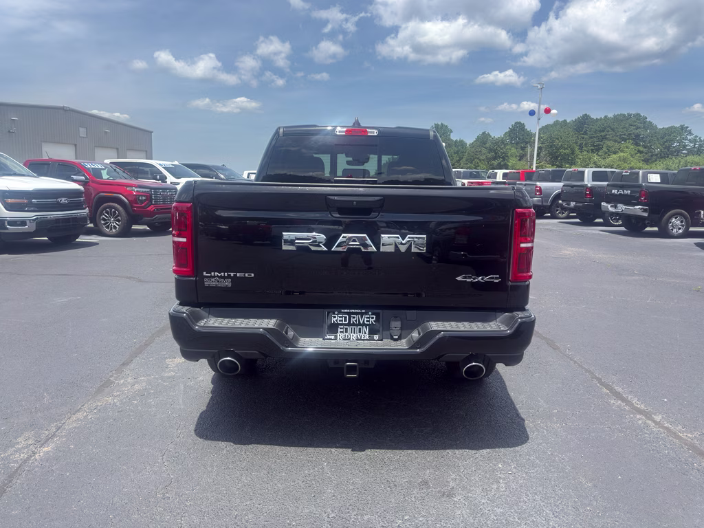 2025 Diamond Black Crystal Pearlcoat Ram 1500 Limited 4X4 Truck