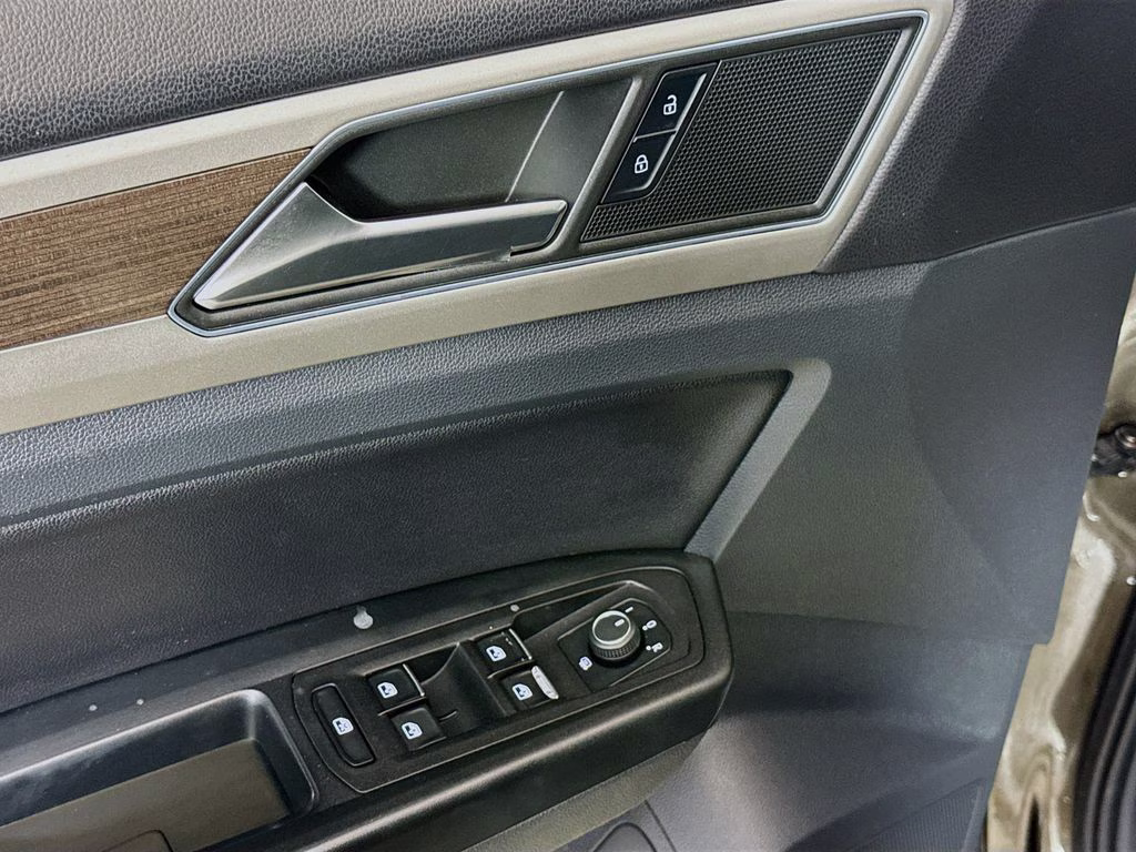 2019 Brown Metallic Volkswagen Atlas 3.6L V6 SE AWD SUV
