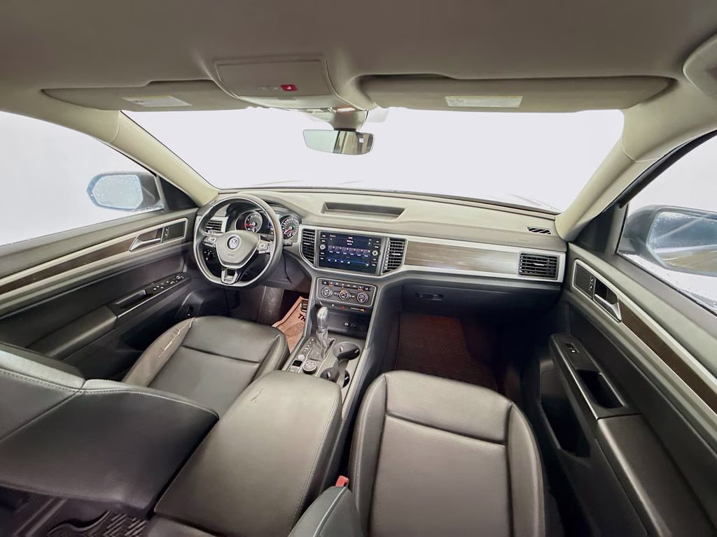 2019 Brown Metallic Volkswagen Atlas 3.6L V6 SE AWD SUV