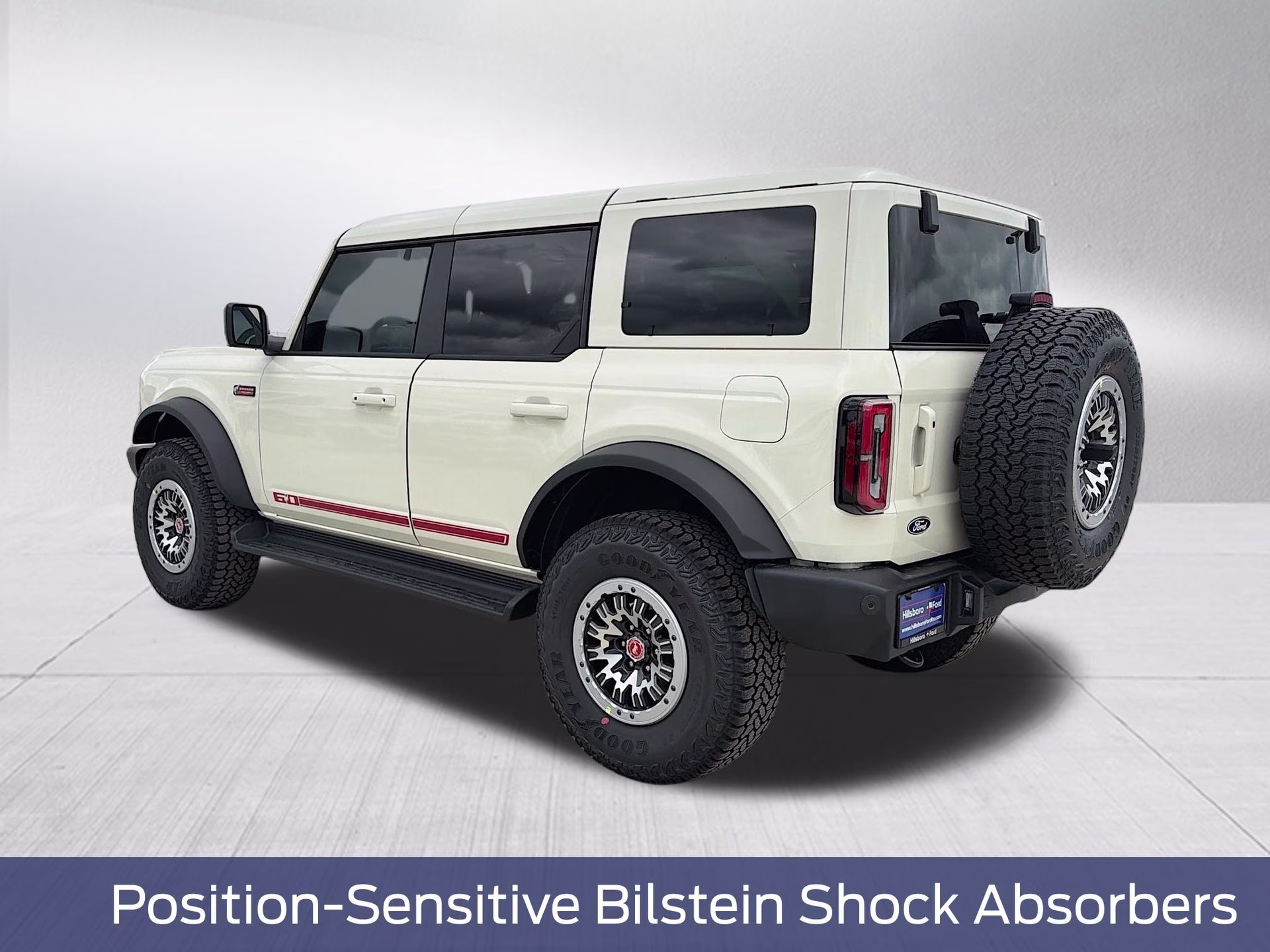 2026 Wimbledon White Ford Bronco Outer Banks 4X4 SUV