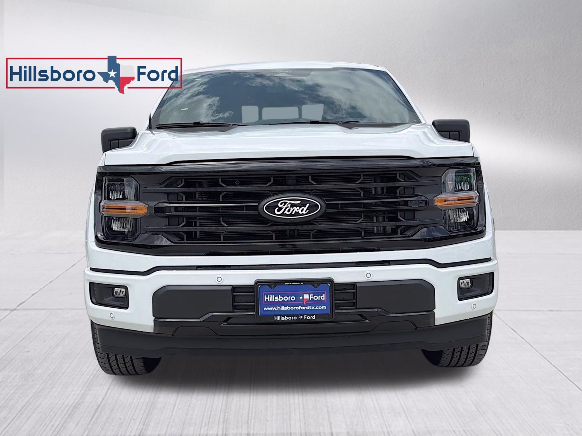 2026 Oxford White Ford F-150 XLT RWD Truck
