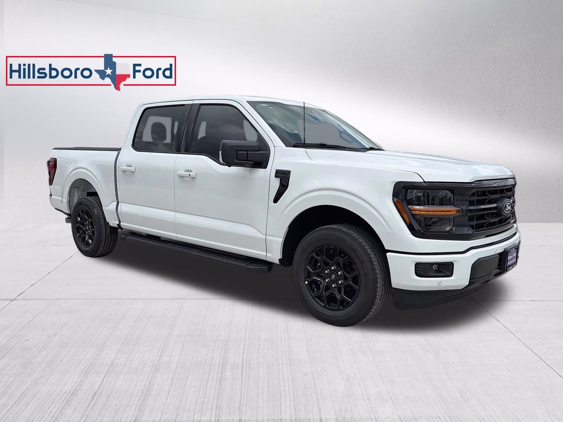 2026 Oxford White Ford F-150 XLT RWD Truck