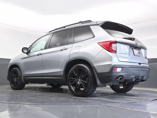 2019 Lunar Silver Metallic Honda Passport Sport FWD SUV