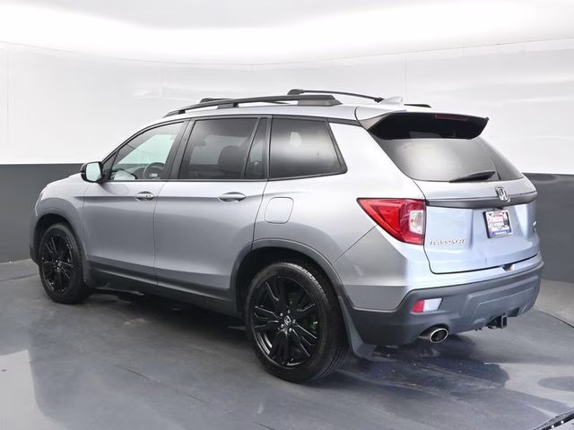 2019 Lunar Silver Metallic Honda Passport Sport FWD SUV