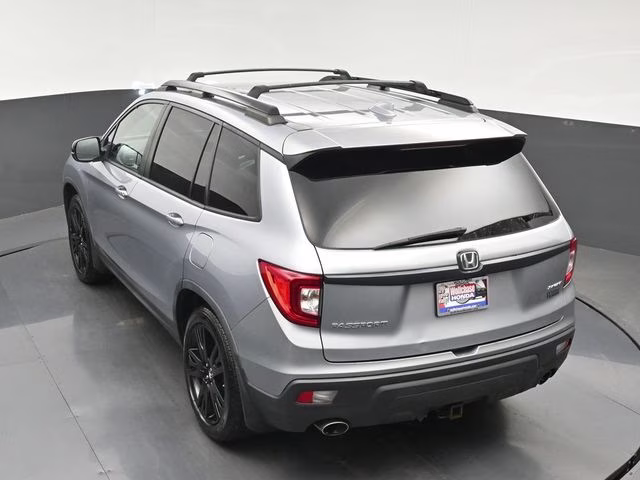 2019 Lunar Silver Metallic Honda Passport Sport FWD SUV