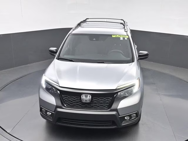 2019 Lunar Silver Metallic Honda Passport Sport FWD SUV