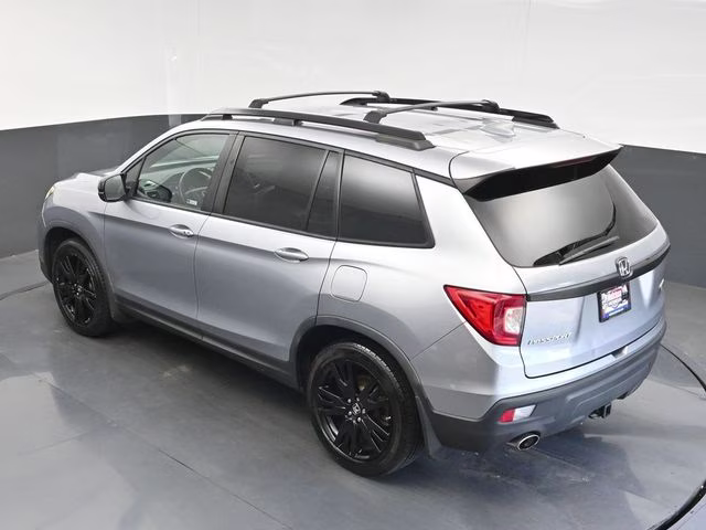 2019 Lunar Silver Metallic Honda Passport Sport FWD SUV