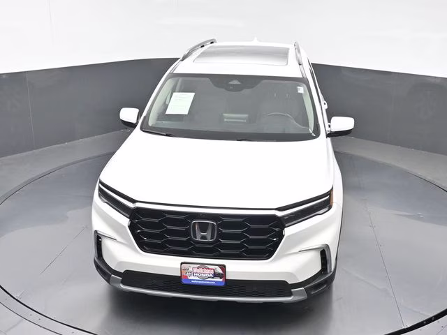 2023 Platinum White Pearl Honda Pilot Elite AWD SUV