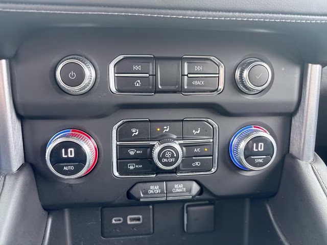 2023 Midnight Blue Metallic GMC Yukon XL SLE 4X4 SUV