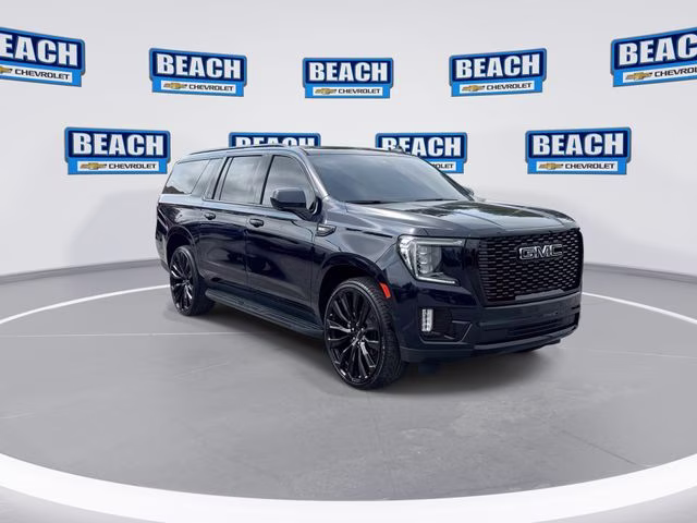 2023 Midnight Blue Metallic GMC Yukon XL SLE 4X4 SUV