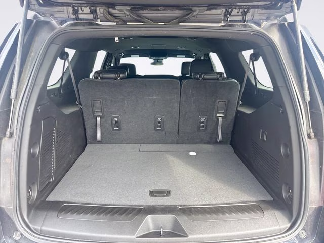 2023 Midnight Blue Metallic GMC Yukon XL SLE 4X4 SUV