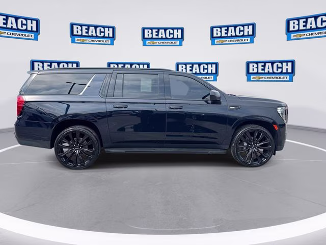 2023 Midnight Blue Metallic GMC Yukon XL SLE 4X4 SUV