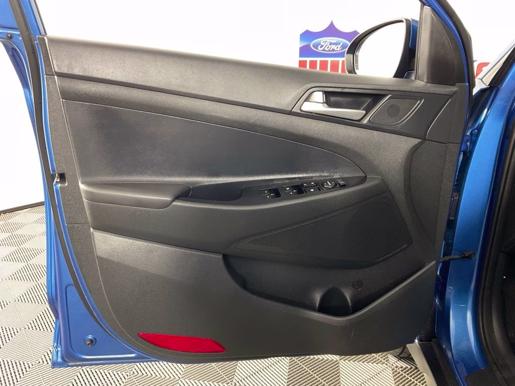 2019 Aqua Blue Hyundai Tucson SEL FWD SUV