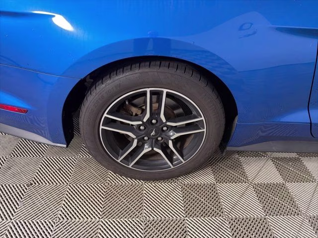 2019 Blue Metallic Ford Mustang GT RWD Coupe