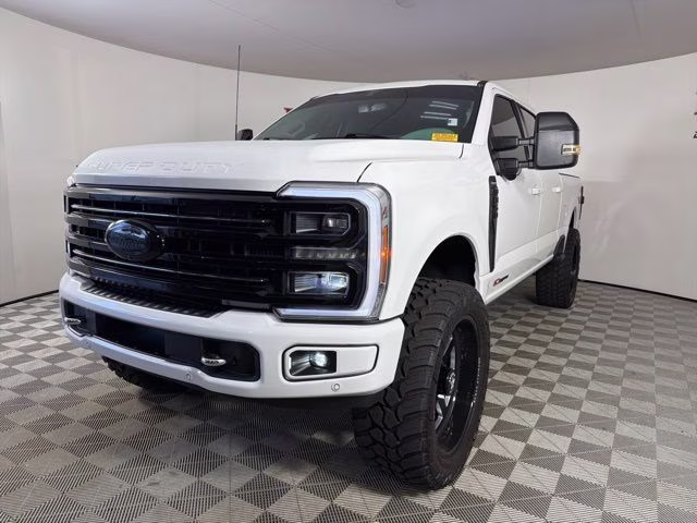 2024 White Metallic Ford Super Duty F-350 SRW Limited 4X4 Truck