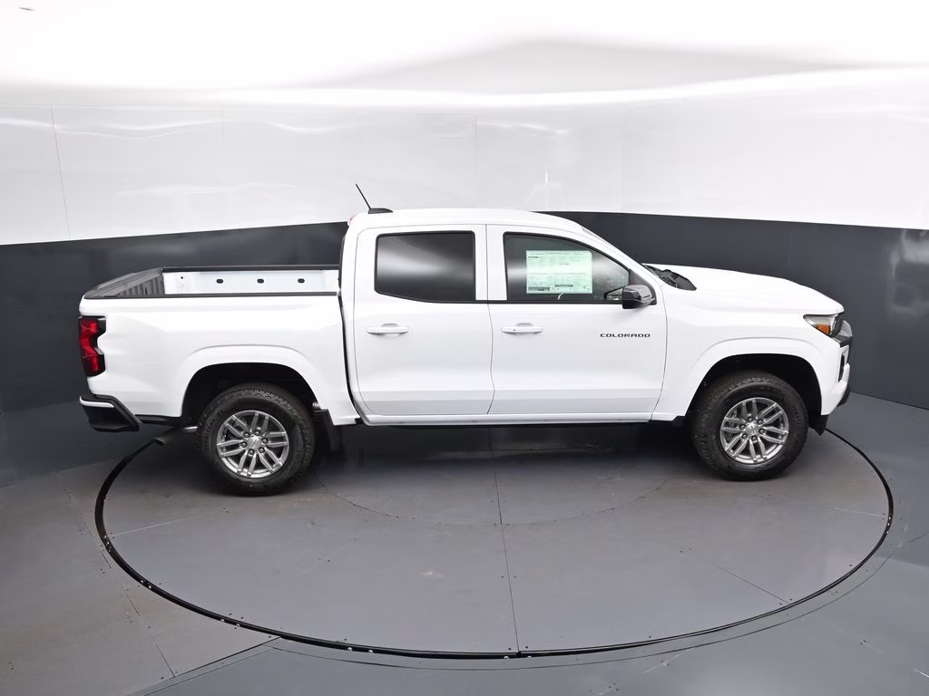 2026 Summit White Chevrolet Colorado LT RWD Truck