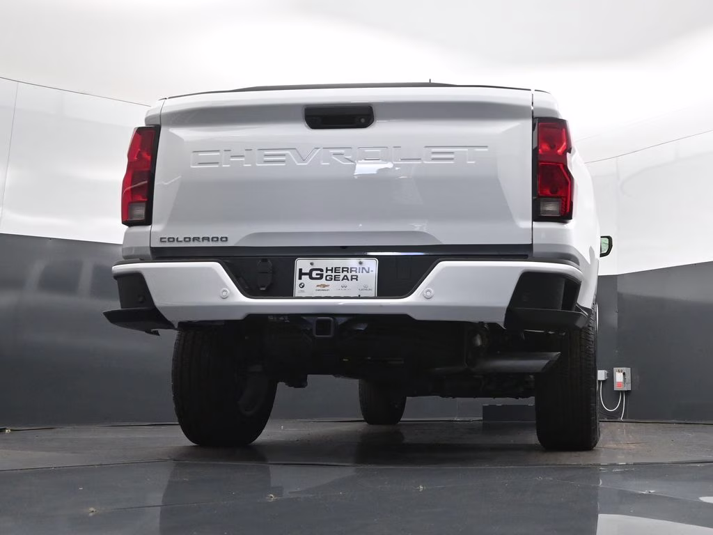 2026 Summit White Chevrolet Colorado LT RWD Truck
