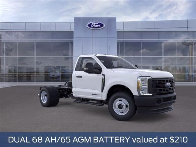 2026 Oxford White Ford Super Duty F-350 DRW XL 4X4 Chassis