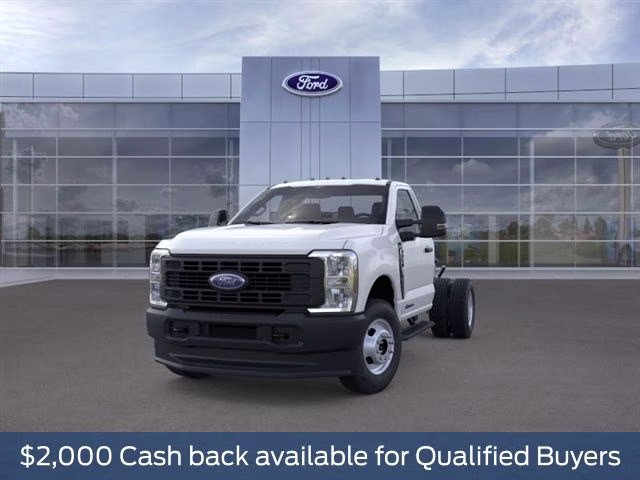 2026 Oxford White Ford Super Duty F-350 DRW XL 4X4 Chassis