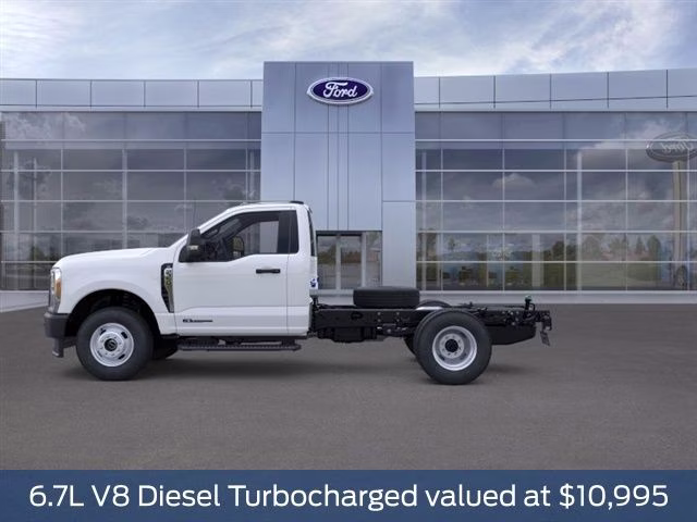 2026 Oxford White Ford Super Duty F-350 DRW XL 4X4 Chassis